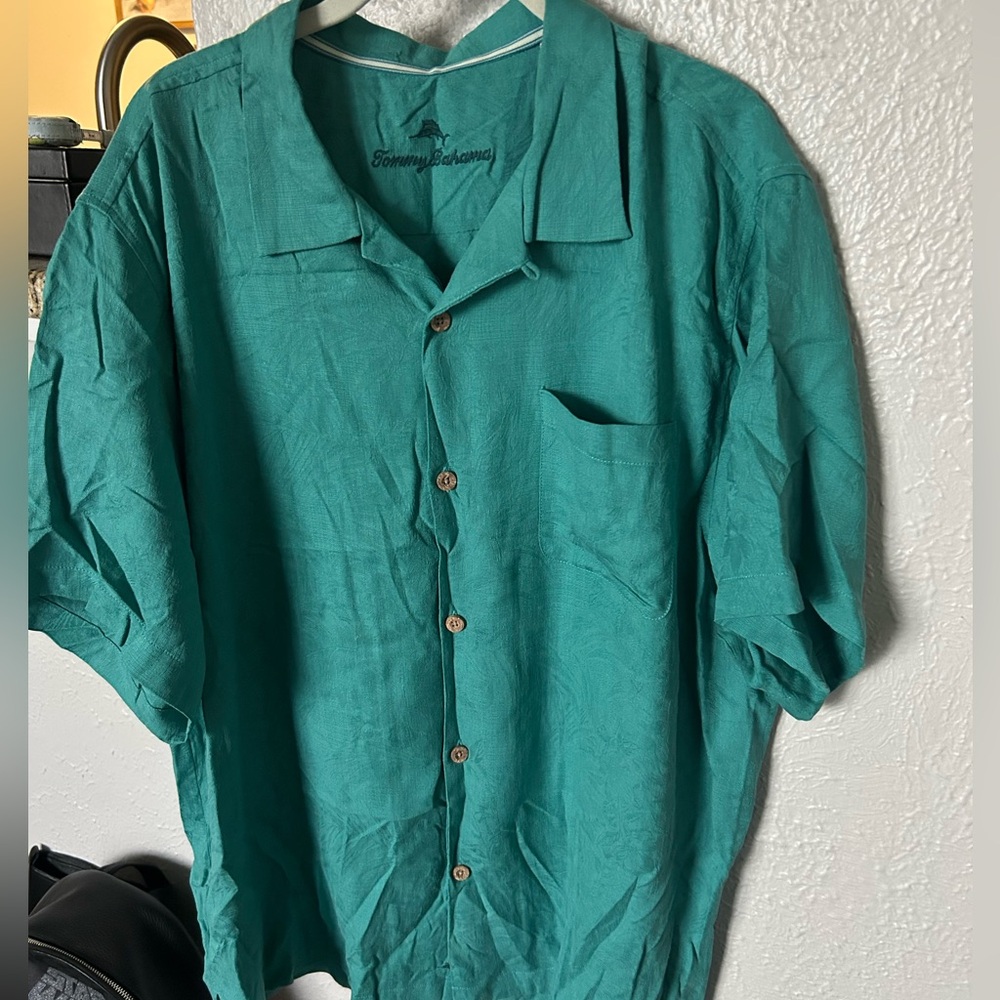 Tommy Bahama Bali Border Floral Jacquard Short Sleeve Silk Button-Up